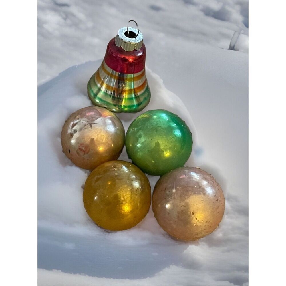 Vintage Set of 5 Glass‎ Christmas Tree Hanging Ornaments Gold Red Green